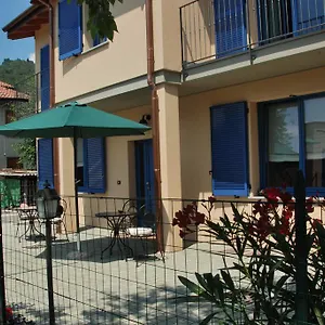 La Casa Di Trizzi Bed & Breakfast Como